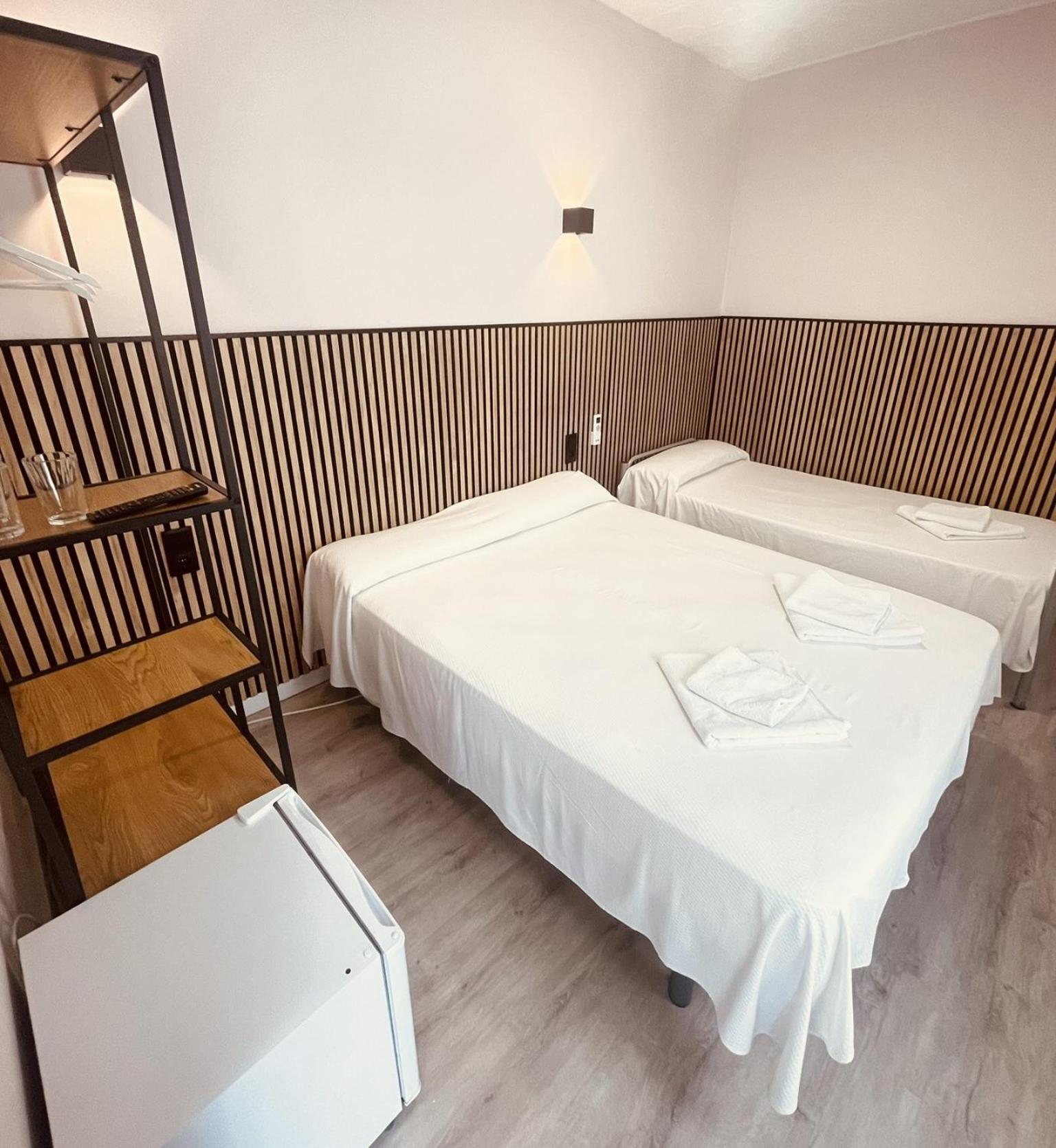 Hotel Colibri Calella Pokoj fotografie